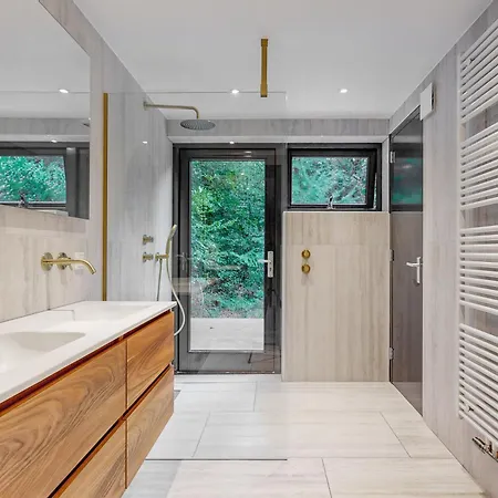 Luxury 3 Bed Forest Villa